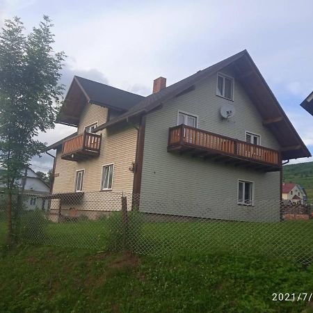 У Марка Volosyanka  Extérieur photo
