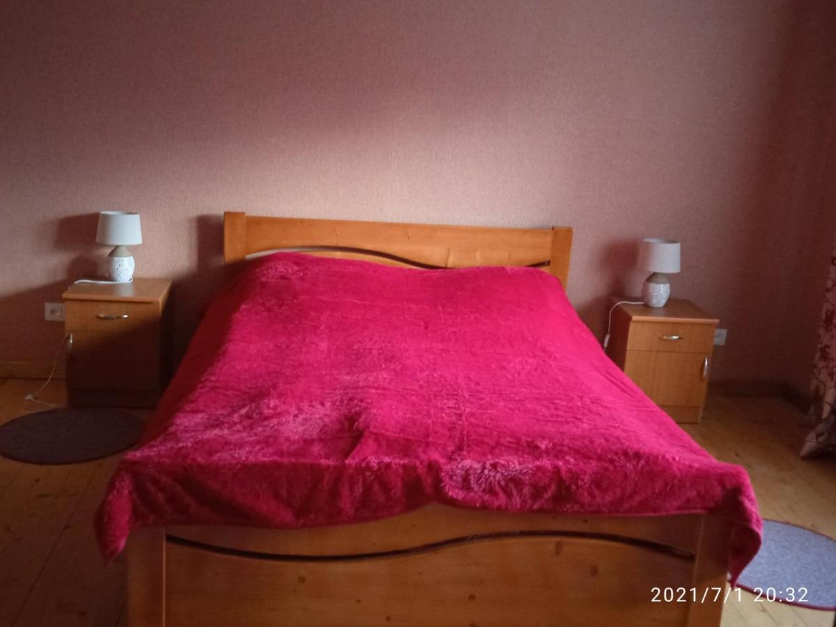У Марка Volosyanka  Extérieur photo