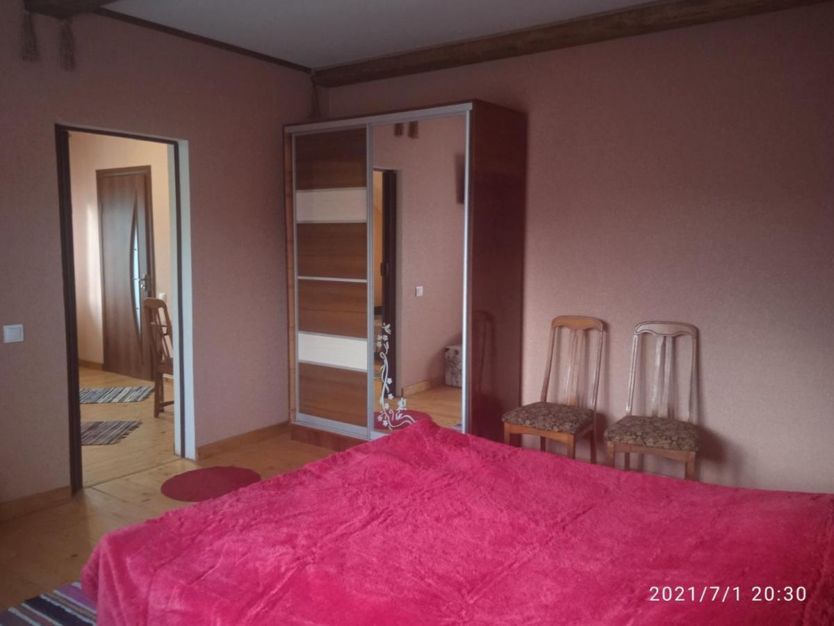 У Марка Volosyanka  Extérieur photo